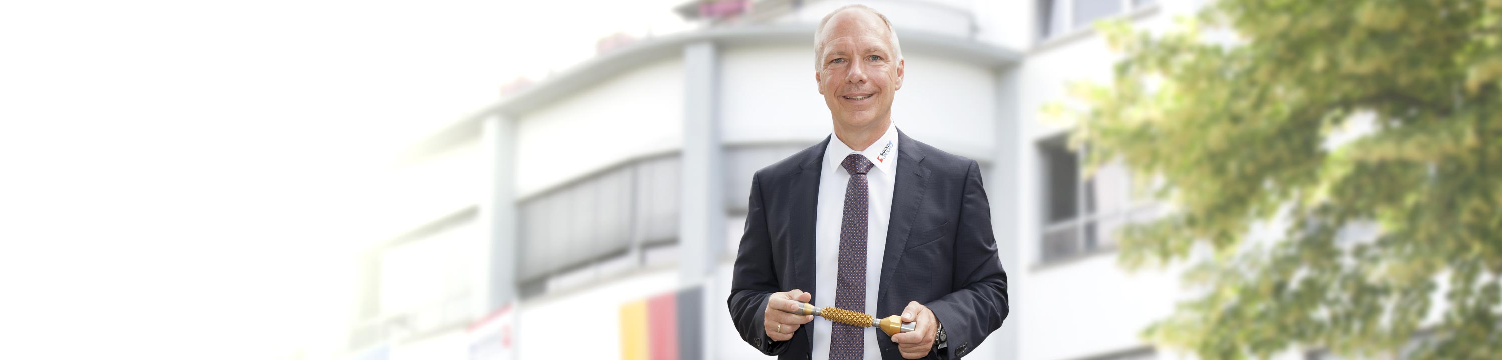 Gebr. SAACKE GmbH & Co. KG <br>CEO Dipl. Wirtsch.-Ing. Georg Saacke 